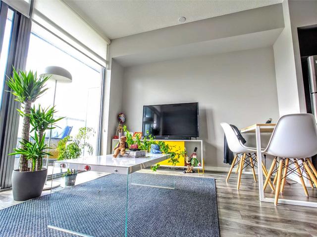 307 - 105 The Queensway St, Condo with 1 bedrooms, 1 bathrooms and 0 parking in Toronto ON | Image 17