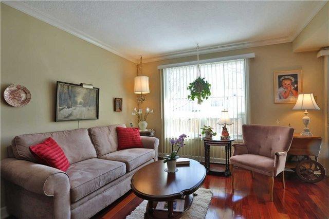 8 - 2045 Amherst Heights Crt, Townhouse with 3 bedrooms, 2 bathrooms and 1 parking in Burlington ON | Image 5