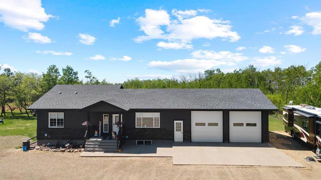 46458 Range Road 195, House detached with 4 bedrooms, 3 bathrooms and 6 parking in Camrose County AB | Image 3
