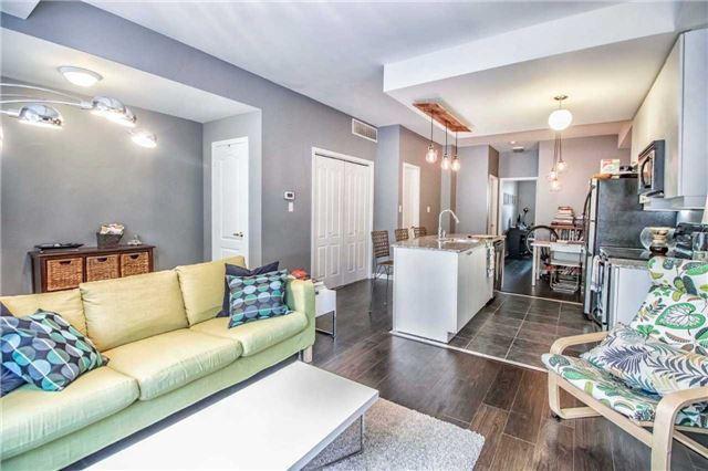 Th26 - 70 Carr St, Townhouse with 2 bedrooms, 1 bathrooms and 1 parking in Toronto ON | Image 8