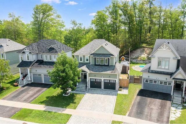 66 Christy Dr, House detached with 4 bedrooms, 4 bathrooms and 4 parking in Wasaga Beach ON | Image 12