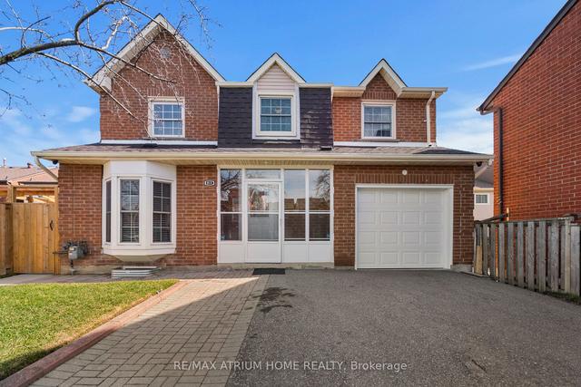 61 West Burton Crt, House attached with 3 bedrooms, 4 bathrooms and 5 parking in Toronto ON | Image 1