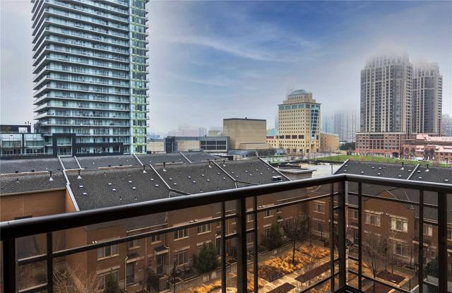 604 - 385 Prince Of Wales Dr, Condo with 1 bedrooms, 2 bathrooms and 1 parking in Mississauga ON | Image 7