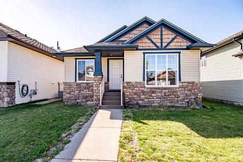 40 Vickers Close, House detached with 3 bedrooms, 3 bathrooms and 3 parking in Red Deer AB | Card Image