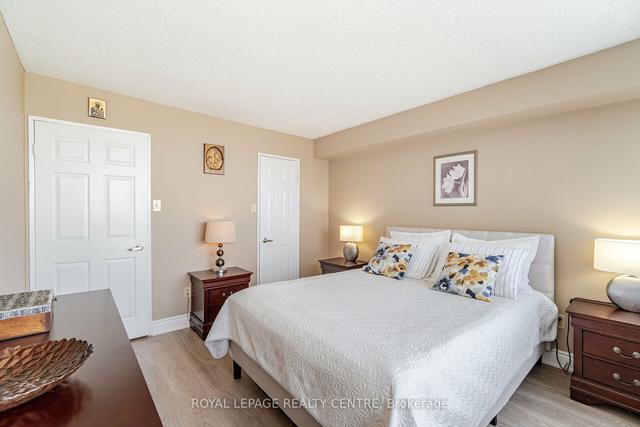 1209 - 50 Kingsbridge Garden Circ, Condo with 2 bedrooms, 1 bathrooms and 2 parking in Mississauga ON | Image 15