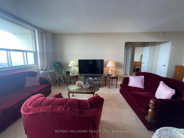 1806 - 1455 Lawrence Ave W, Condo with 3 bedrooms, 2 bathrooms and 1 parking in Toronto ON | Image 16