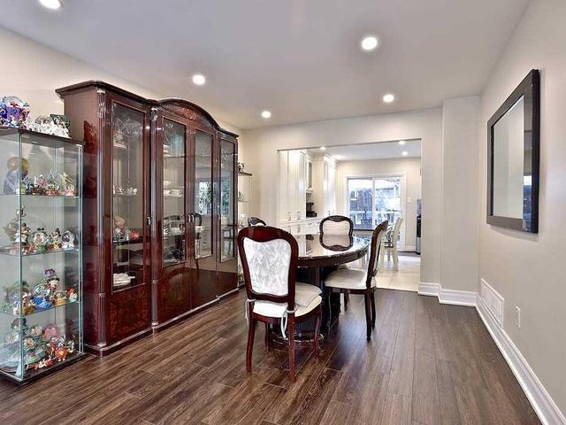 10 Michael Crt, House detached with 4 bedrooms, 4 bathrooms and 2 parking in Vaughan ON | Image 8