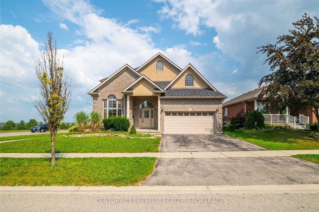 784 Stonegate Dr, House detached with 4 bedrooms, 4 bathrooms and 4 parking in Woodstock ON | Image 1