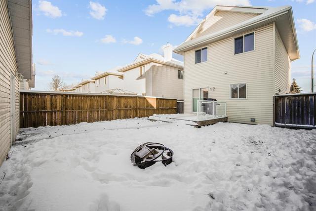 209 Pickles Crescent, House detached with 3 bedrooms, 2 bathrooms and 2 parking in Wood Buffalo AB | Image 23