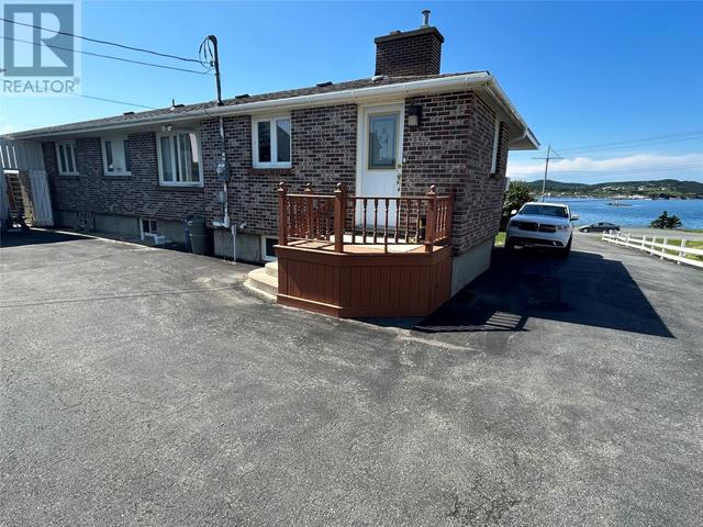 81 Main Street, House detached with 4 bedrooms, 2 bathrooms and null parking in Twillingate NL | Image 2