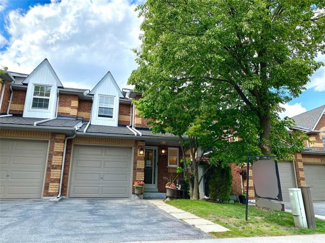 771 Caradonna Cres, Townhouse with 3 bedrooms, 3 bathrooms and 2 parking in Newmarket ON | Image 1
