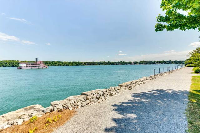 304 - 215 Ricardo St, Condo with 1 bedrooms, 2 bathrooms and 1 parking in Niagara on the Lake ON | Image 1