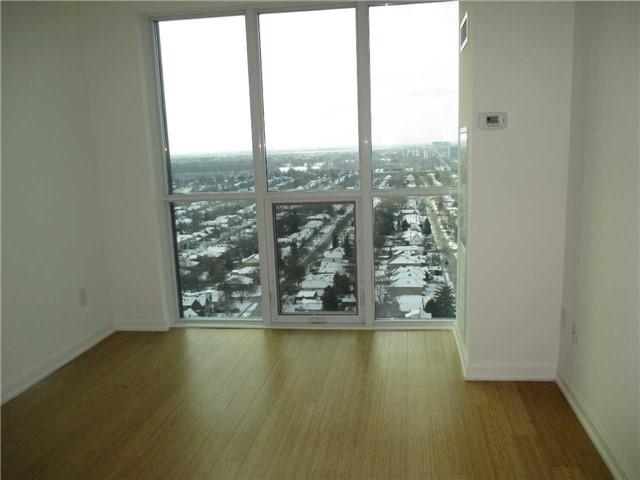 2407 - 11 Bogert Ave W, Condo with 2 bedrooms, 2 bathrooms and 1 parking in Toronto ON | Image 8