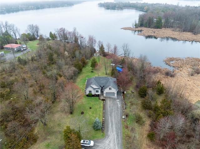 25 Mcnamee Lane, House detached with 3 bedrooms, 3 bathrooms and 8 parking in Rideau Lakes ON | Image 3