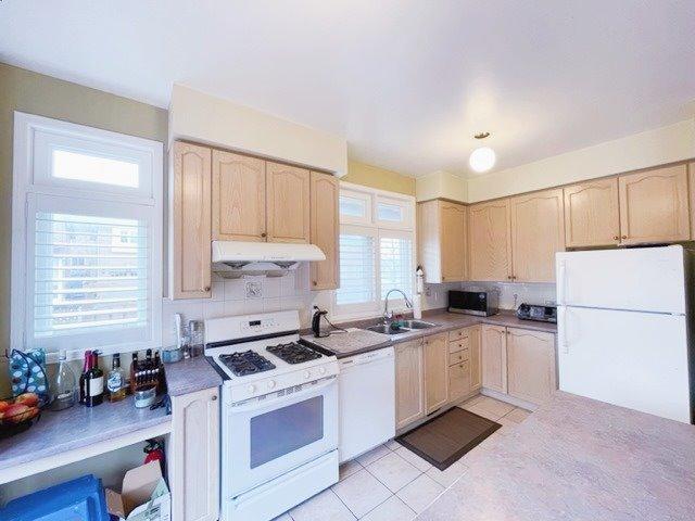 80 Madison Heights Blvd, House detached with 3 bedrooms, 3 bathrooms and 2 parking in Markham ON | Image 14