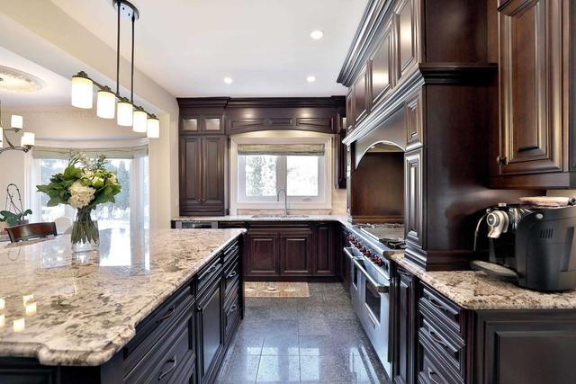 1717 Chesbro Crt, House detached with 6 bedrooms, 6 bathrooms and 6 parking in Mississauga ON | Image 38