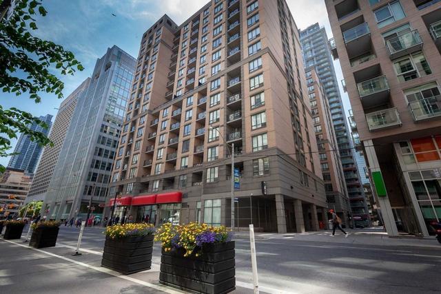 1008 - 140 Simcoe St, Condo with 1 bedrooms, 1 bathrooms and 0 parking in Toronto ON | Image 4