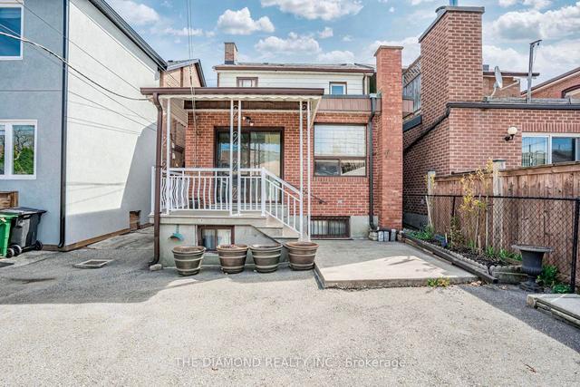 190 Northcliffe Blvd, House detached with 3 bedrooms, 3 bathrooms and 2 parking in Toronto ON | Image 22
