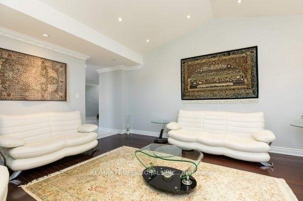 2078 Perran Dr, House detached with 4 bedrooms, 4 bathrooms and 6 parking in Mississauga ON | Image 34