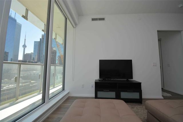 1507 - 197 Yonge St, Condo with 1 bedrooms, 1 bathrooms and null parking in Toronto ON | Image 7