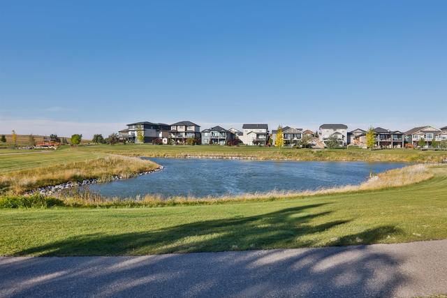 800 Canyonview Close W, House detached with 3 bedrooms, 2 bathrooms and 3 parking in Lethbridge AB | Image 28