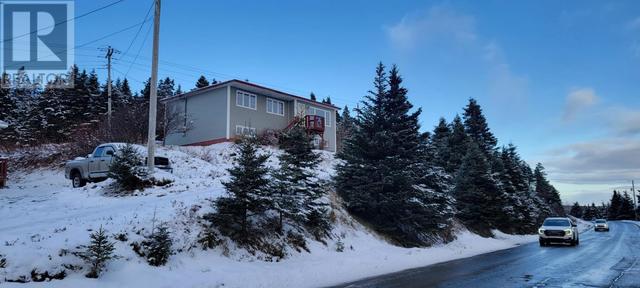 690 Ville Marie Drive, House other with 5 bedrooms, 2 bathrooms and null parking in Marystown NL | Image 41