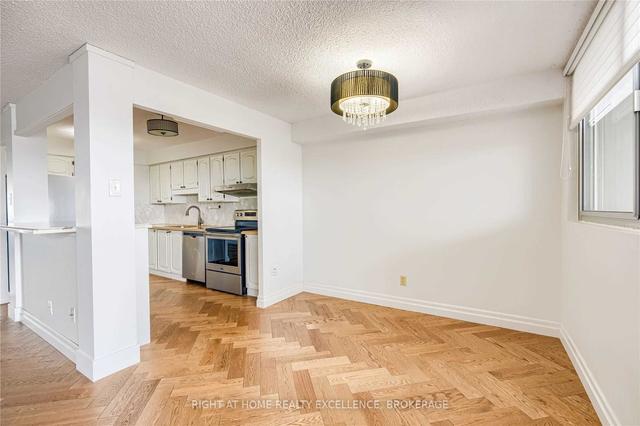 1907 - 375 King St N, Condo with 2 bedrooms, 1 bathrooms and 1 parking in Waterloo ON | Image 4