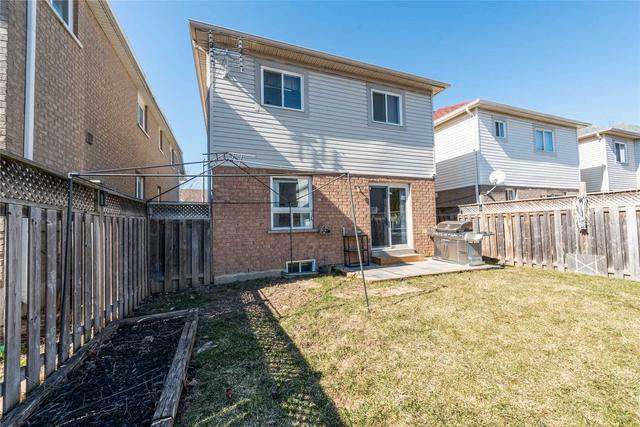 53 Ridgemore Cres, House detached with 3 bedrooms, 3 bathrooms and 5 parking in Brampton ON | Image 32