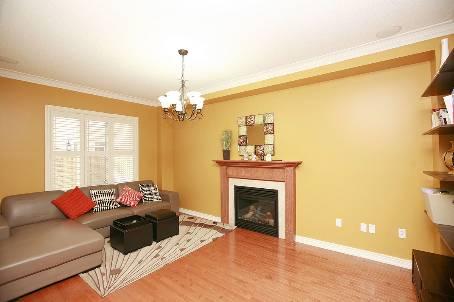 8 Tomabrook Cres, House detached with 4 bedrooms, 4 bathrooms and 4 parking in Brampton ON | Image 5