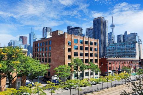 303 - 188 Spadina Ave, Condo with 3 bedrooms, 2 bathrooms and 1 parking in Toronto ON | Card Image