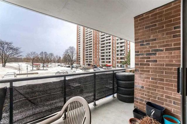 203 - 21 Knightsbridge Rd, Condo with 2 bedrooms, 1 bathrooms and 1 parking in Brampton ON | Image 16