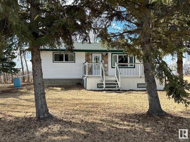 60218 Rr 210, House detached with 2 bedrooms, 1 bathrooms and null parking in Thorhild County AB | Image 48