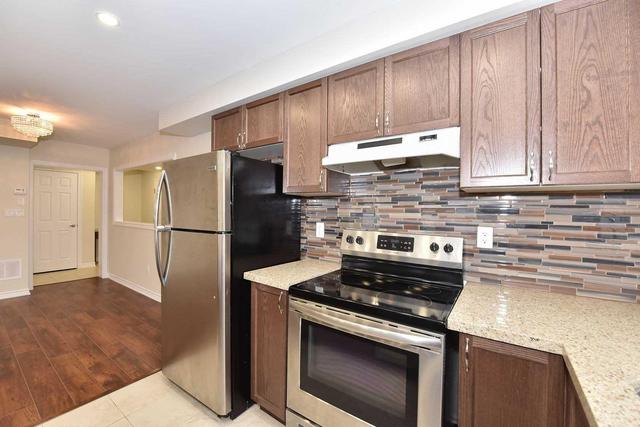 TH 58 - 200 Veterans, Townhouse with 3 bedrooms, 3 bathrooms and 1 parking in Brampton ON | Image 9