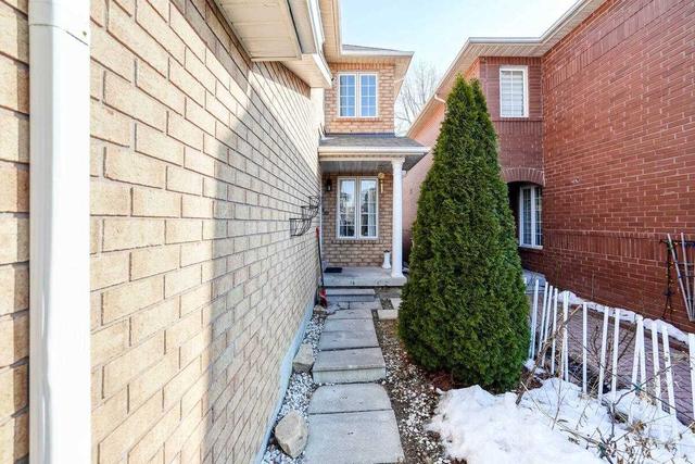 1188 Prestonwood Cres, House semidetached with 3 bedrooms, 4 bathrooms and 3 parking in Mississauga ON | Image 22