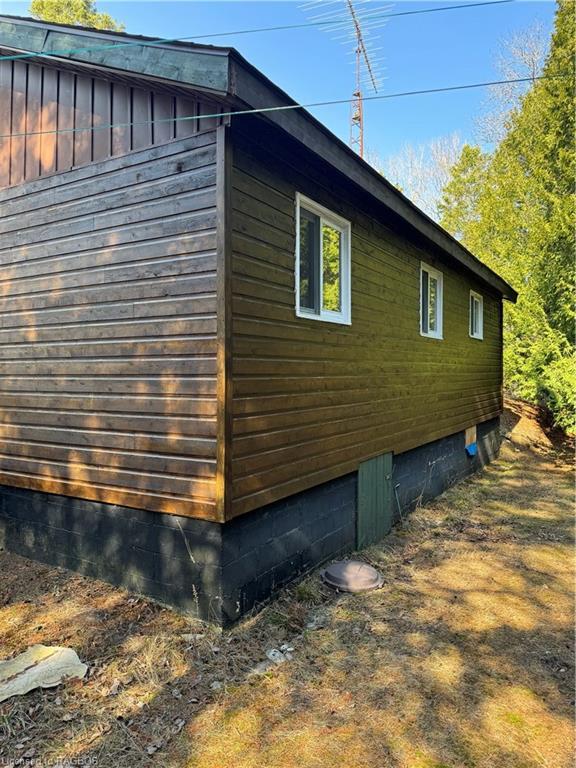 42 Miller Lake Rd Road, House detached with 2 bedrooms, 1 bathrooms and 3 parking in Northern Bruce Peninsula ON | Image 18