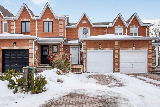 78 Potter Cres, House attached with 3 bedrooms, 3 bathrooms and 2 parking in New Tecumseth ON | Image 2
