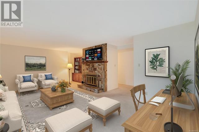 101 - 1280 Newport Ave, Condo with 2 bedrooms, 2 bathrooms and 1 parking in Oak Bay BC | Image 3