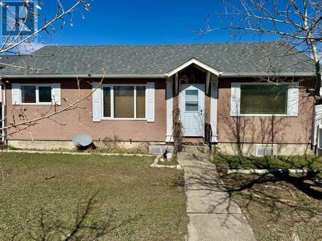 351 23 Street, House detached with 2 bedrooms, 1 bathrooms and 4 parking in Fort Macleod AB | Image 13