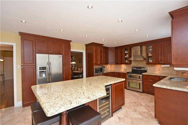 804 Esprit Cres, House detached with 4 bedrooms, 4 bathrooms and 4 parking in Mississauga ON | Image 9