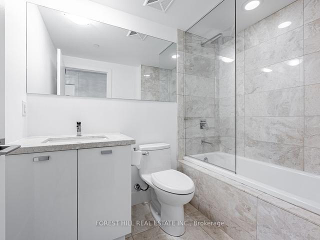 2505 - 32 Davenport Rd, Condo with 2 bedrooms, 2 bathrooms and 1 parking in Toronto ON | Image 10