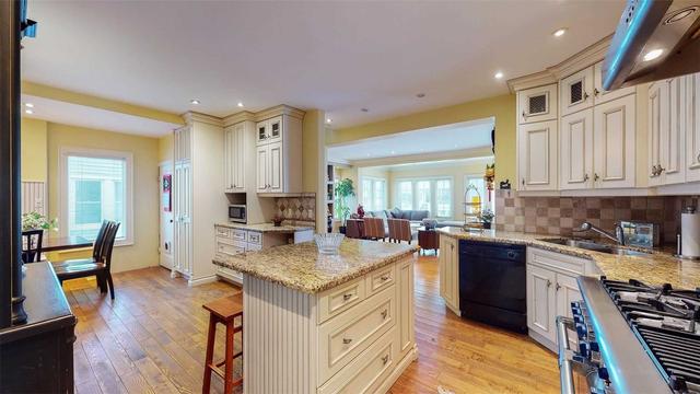 5049 Armoury St, House detached with 4 bedrooms, 2 bathrooms and 2 parking in Niagara Falls ON | Image 33