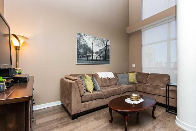 204 - 1940 Ironstone Dr, Condo with 1 bedrooms, 1 bathrooms and 1 parking in Burlington ON | Image 7