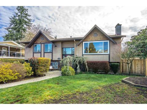 9192 118a Street, House detached with 4 bedrooms, 3 bathrooms and 3 parking in Delta BC | Card Image