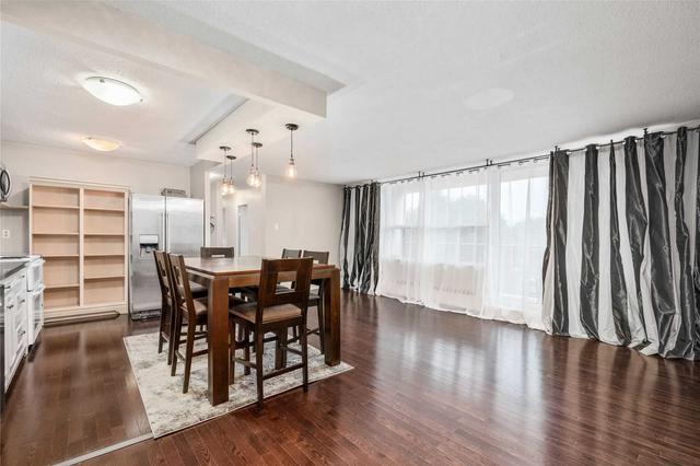 301 - 180 Dudley Ave, Condo with 3 bedrooms, 2 bathrooms and 1 parking in Markham ON | Image 4