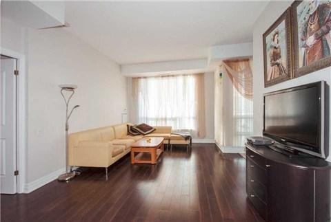 lph 02 - 17 Ruddington Dr, Condo with 2 bedrooms, 3 bathrooms and 1 parking in Toronto ON | Image 3