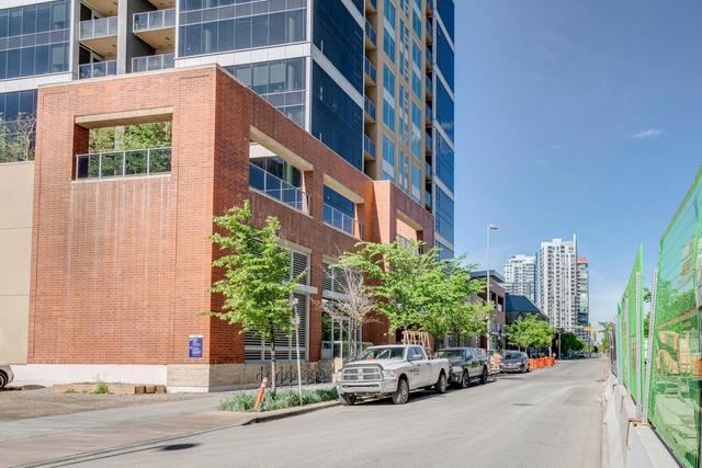 2206 - 211 13 Avenue Se, Condo with 2 bedrooms, 2 bathrooms and 1 parking in Calgary AB | Image 37