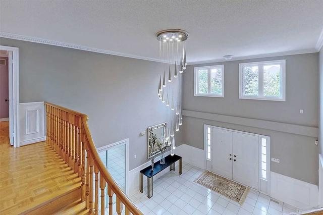 25 Hillhurst Dr, House detached with 4 bedrooms, 6 bathrooms and 6 parking in Richmond Hill ON | Image 15