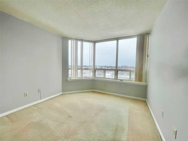 924 - 3 Greystone Walk Dr, Condo with 1 bedrooms, 1 bathrooms and 1 parking in Toronto ON | Image 4