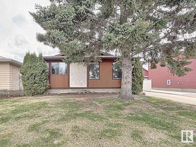 7921 95 Av, House detached with 3 bedrooms, 2 bathrooms and 7 parking in Fort Saskatchewan AB | Image 1