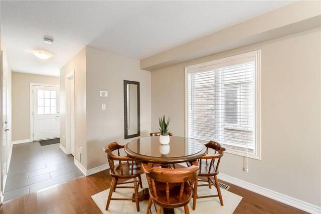 4685 Thomas Alton Boulevard, House semidetached with 3 bedrooms, 2 bathrooms and 1 parking in Burlington ON | Image 11
